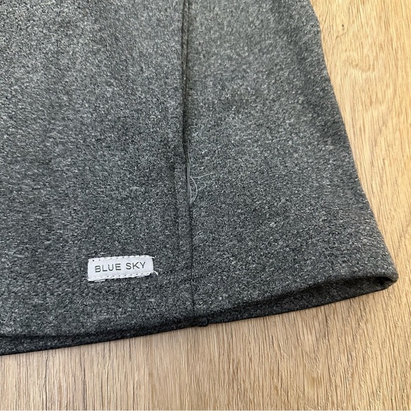 Blue Sky Co. Scrubwear Gray Vest size L - Picture 6 of 7